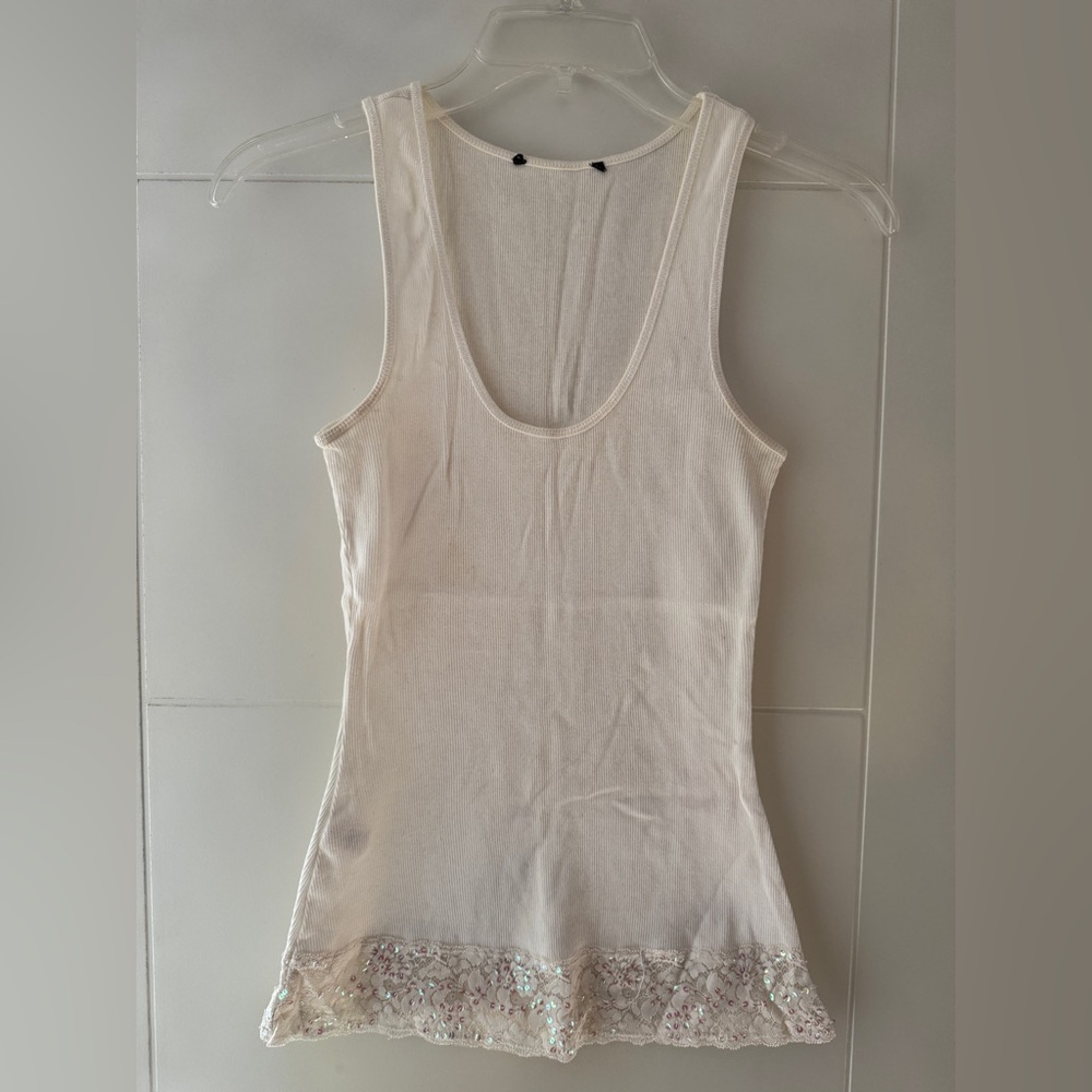 Elegant White Lace Trim Tank Top